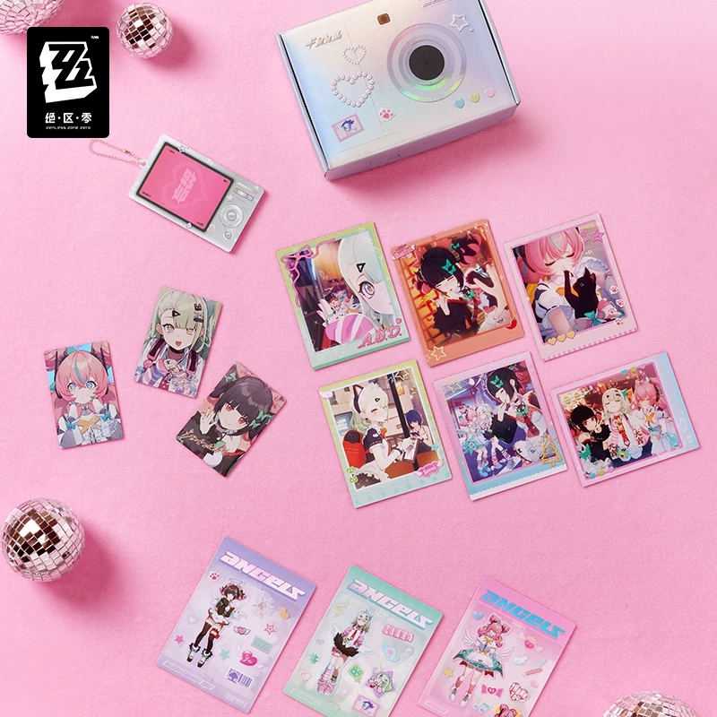 Caja de Regalo Oficial de la C - Anime Merchandise Box Set reseña y precio