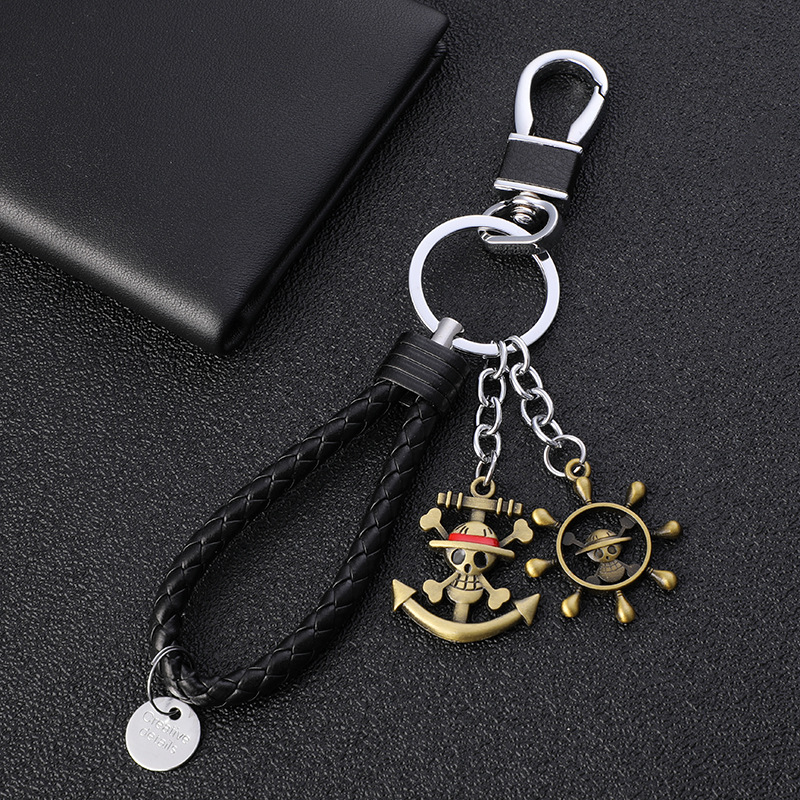 Llavero metálico creativo de O - Anime Merchandise Japan reseña y precio